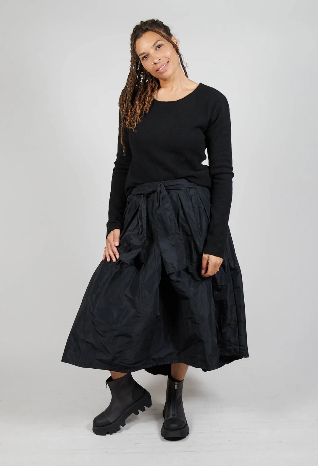 A New T Skirt in Black