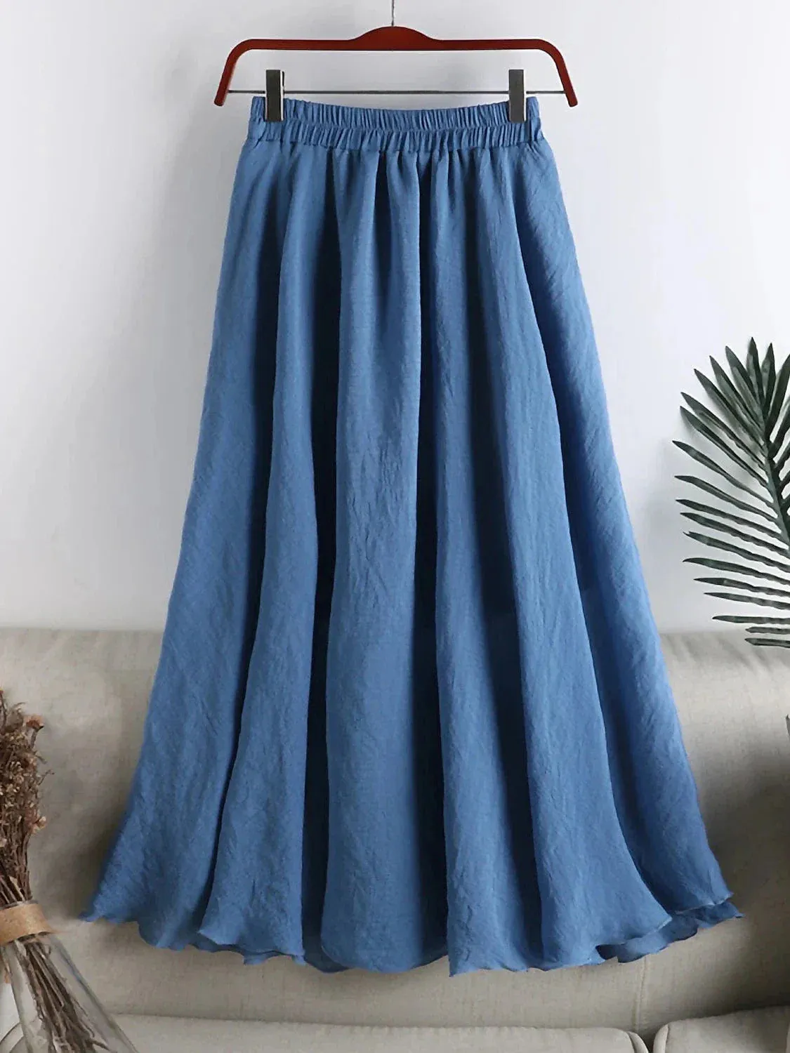 Effortless Elegance: Versatile Pleated Long Skirt