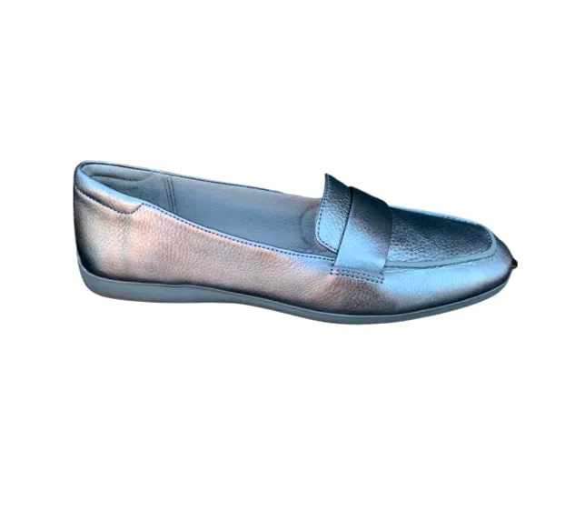 Genn Flow Pewter Metallic Leather Loafer