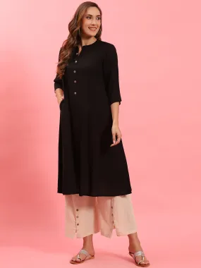 Women Black Plain Kurta